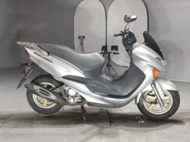 Suzuki Avenis150