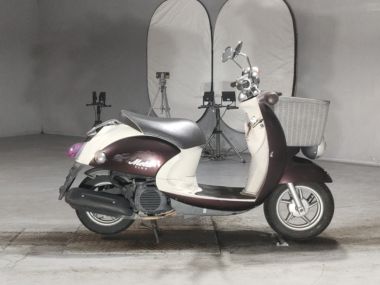 Yamaha Vino Molfe