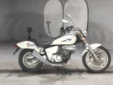 Honda Magna 50