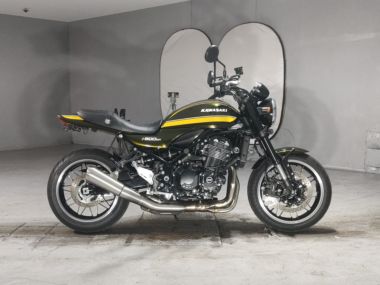 Kawasaki Z900RS