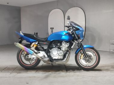 Honda CB400SFV