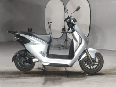 Honda EM1 E: