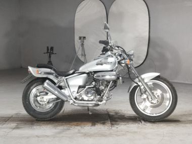 Honda Magna 50