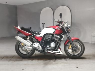 Honda CB400SFV