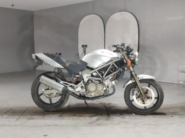 Honda VTR250