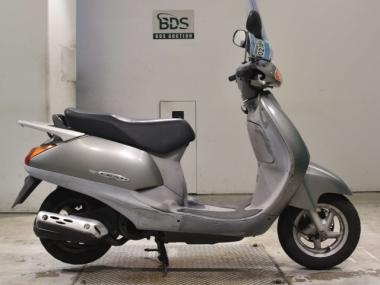 Honda Lead 100