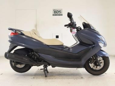 Yamaha Majesty 250