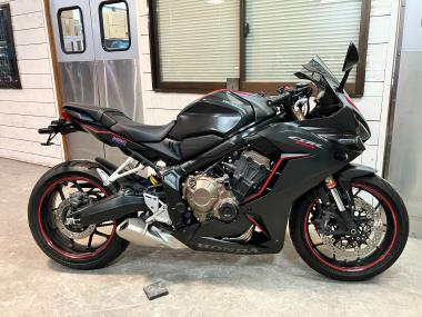 Honda CBR650R