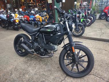 Ducati Scrambler Sixty2