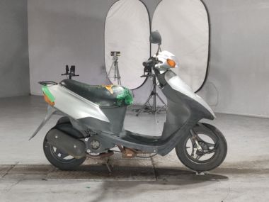 Suzuki Let's2