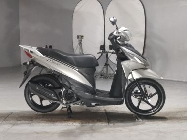 Suzuki Address V110
