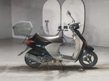 Suzuki Let's5