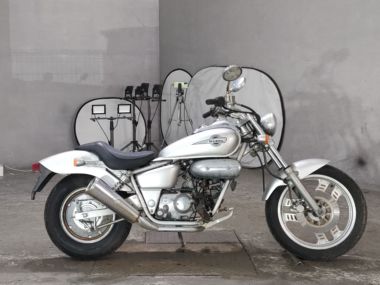 Honda Magna 50