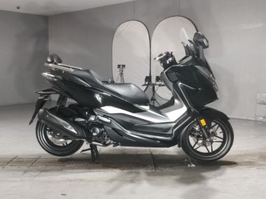Honda Forza