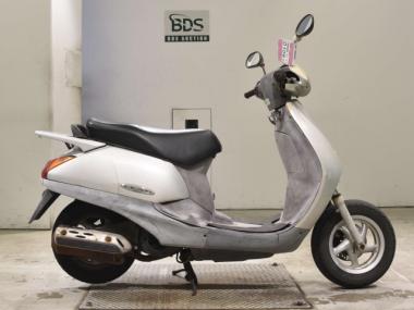 Honda Lead 100