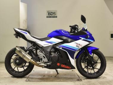 Suzuki GSX250R