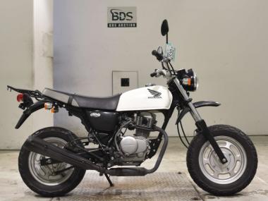 Honda APE100