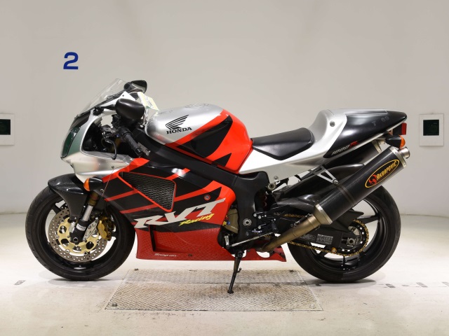 Honda RVT1000R