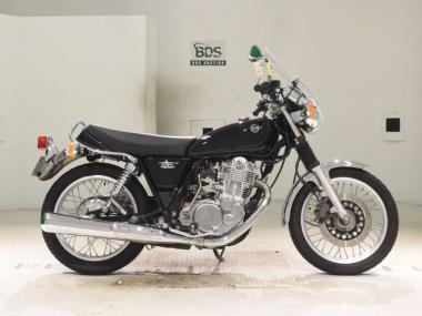 Yamaha SR400