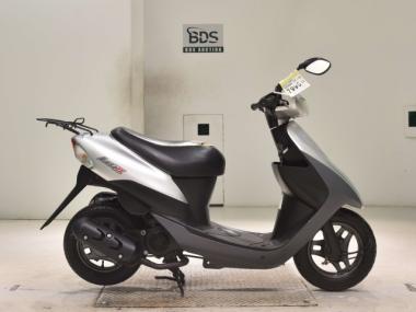 Suzuki Let's2