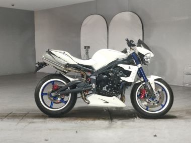 Triumph Street Triple