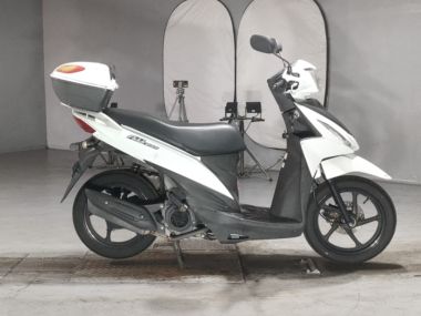 Suzuki Address V110