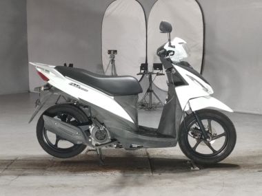 Suzuki Address V110