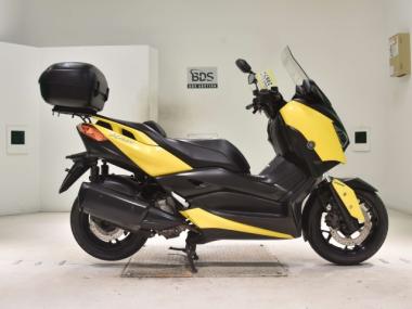 Yamaha X-MAX250