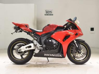 Honda CBR1000 Rr