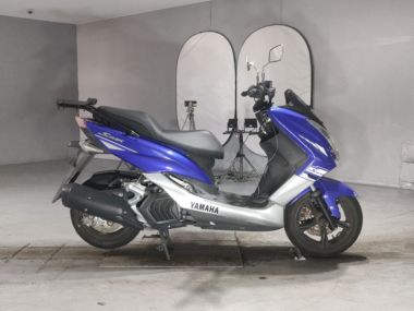 Yamaha S-Max