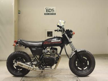 Honda APE50