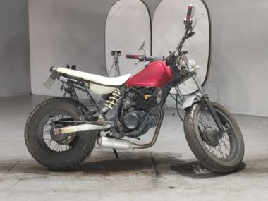 Yamaha TW200