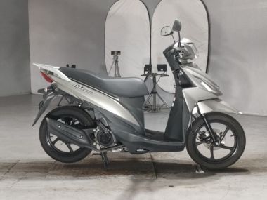 Suzuki Address V110