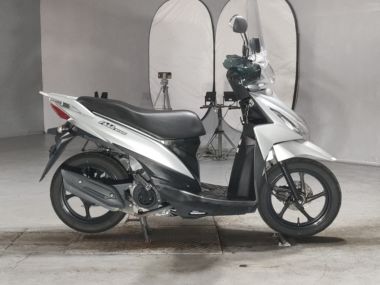 Suzuki Address V110