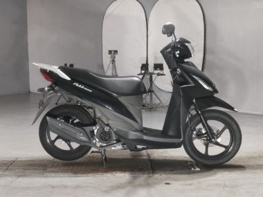 Suzuki Address V110