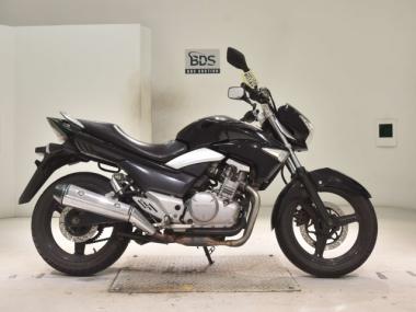 Suzuki GSR250