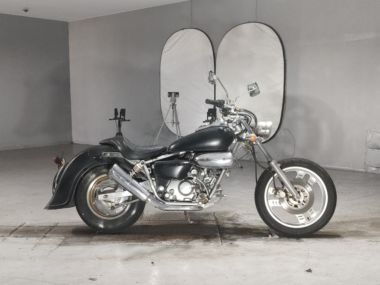 Honda Magna 50