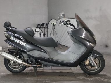 Yamaha Majesty 125