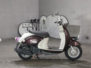 Yamaha Vino Molfe