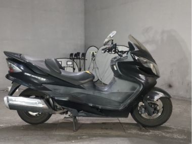 Suzuki Skywave 250s