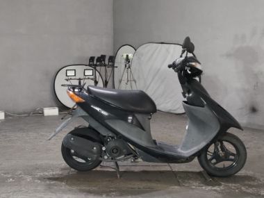 Suzuki Address V50
