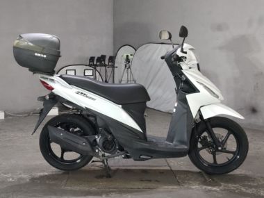 Suzuki Address V110