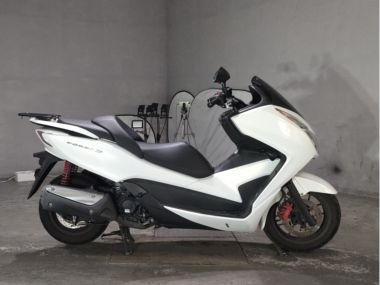 Honda Forza