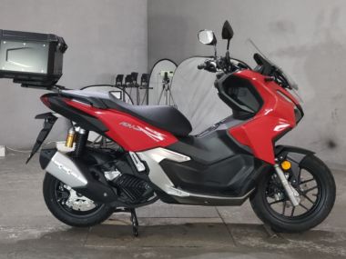 Honda ADV160