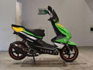 Yamaha Aerox100