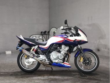 Honda CB400SFV Boldor
