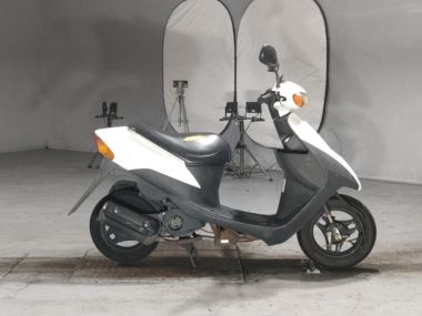 Suzuki Let's2