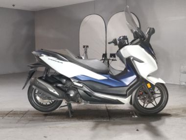 Honda Forza
