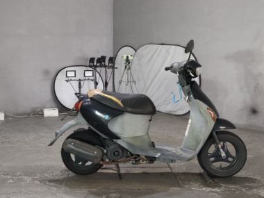 Suzuki Let's4