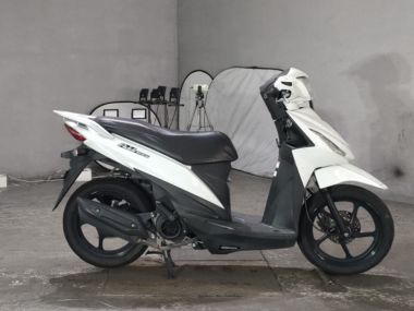 Suzuki Address V110
